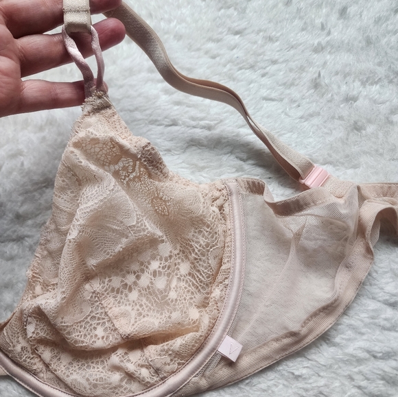 Bra - Picture 3 of 3